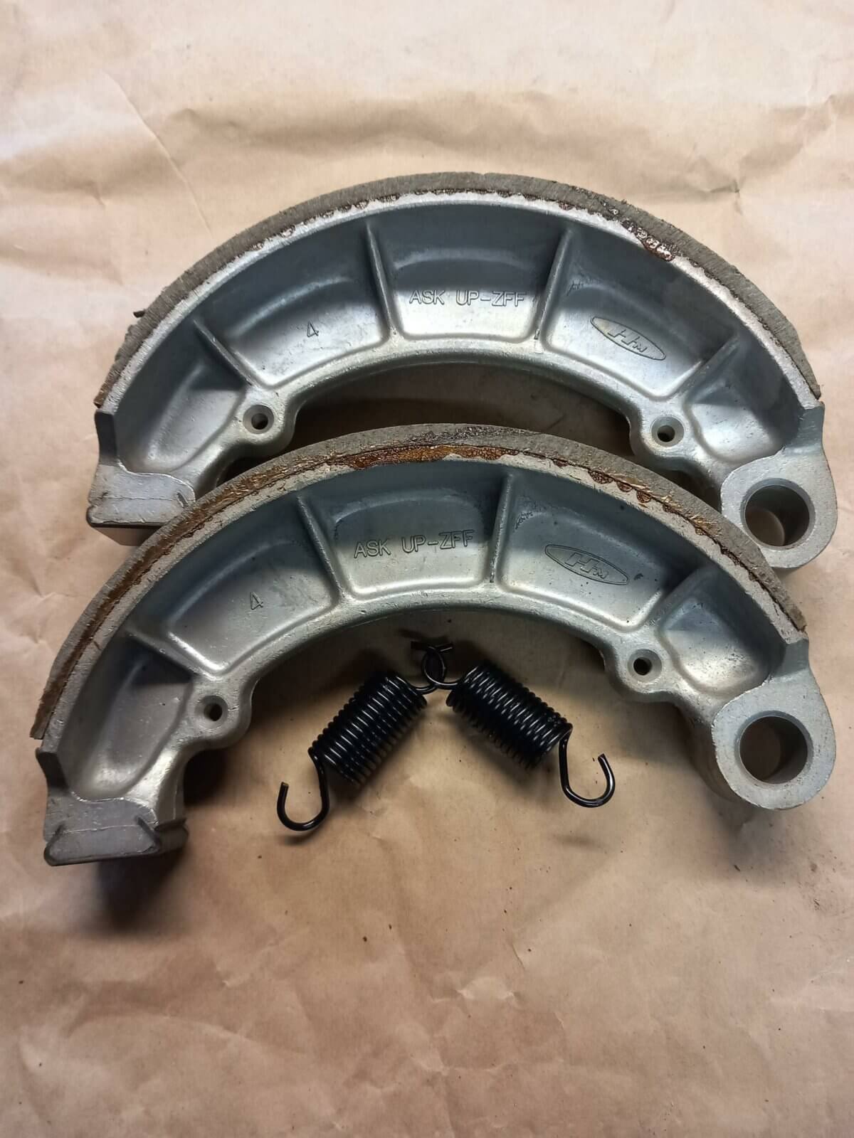 Honda Brake Shoes - Image 1
