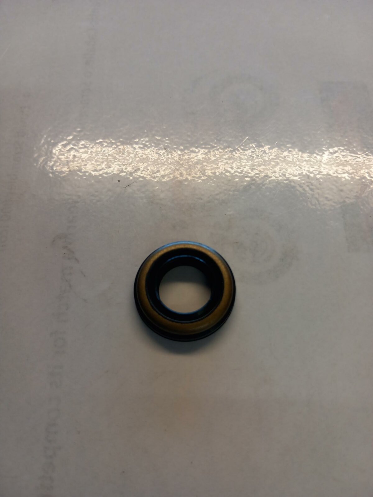 Hyosung Oil Seal 14x24x6 - Image 1