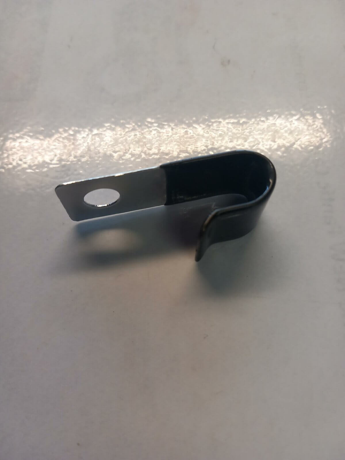 Hyosung Wiring Loom Clamp - Image 1
