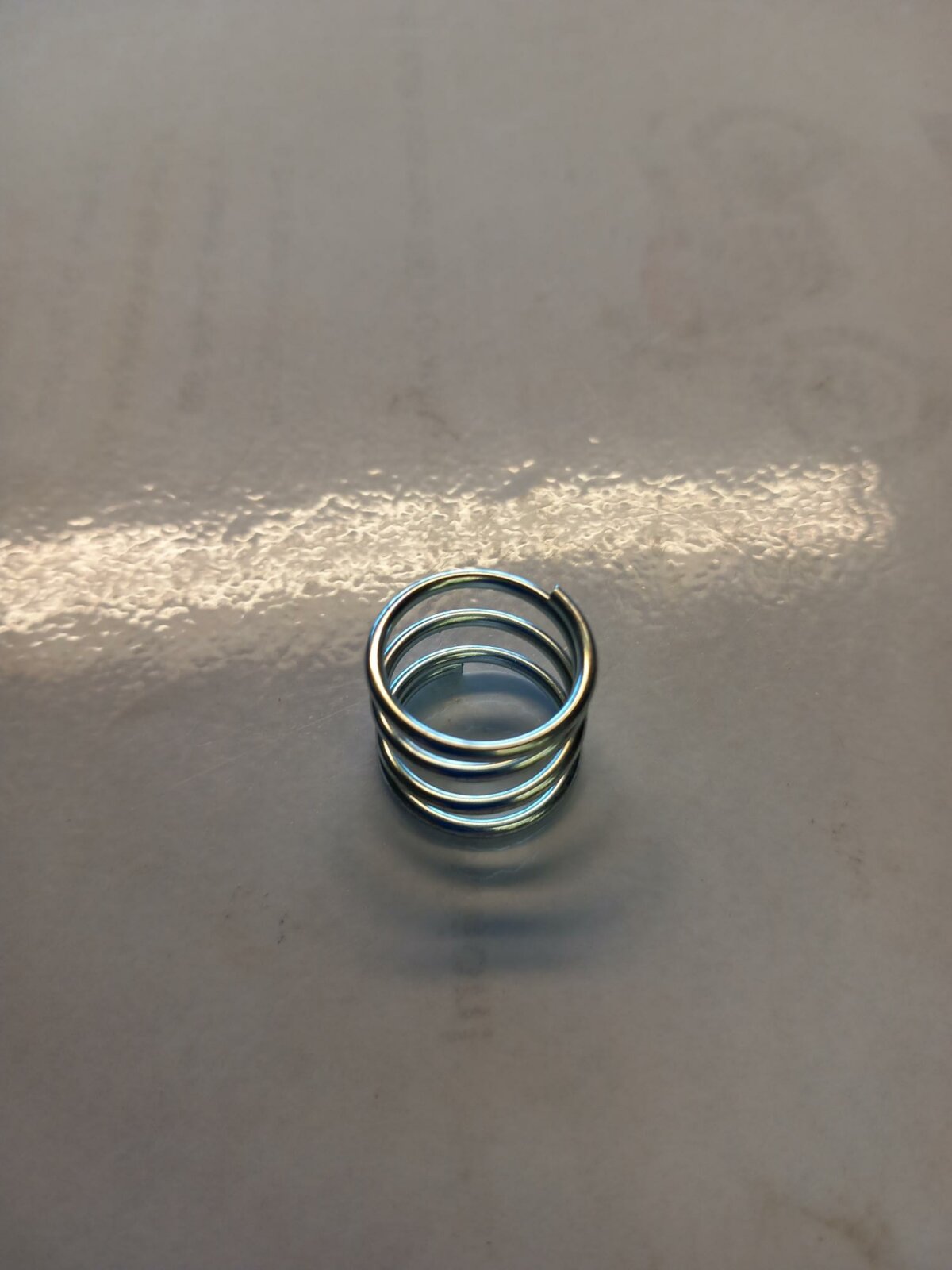 Hyosung Oil Filter Cap Spring - Image 1