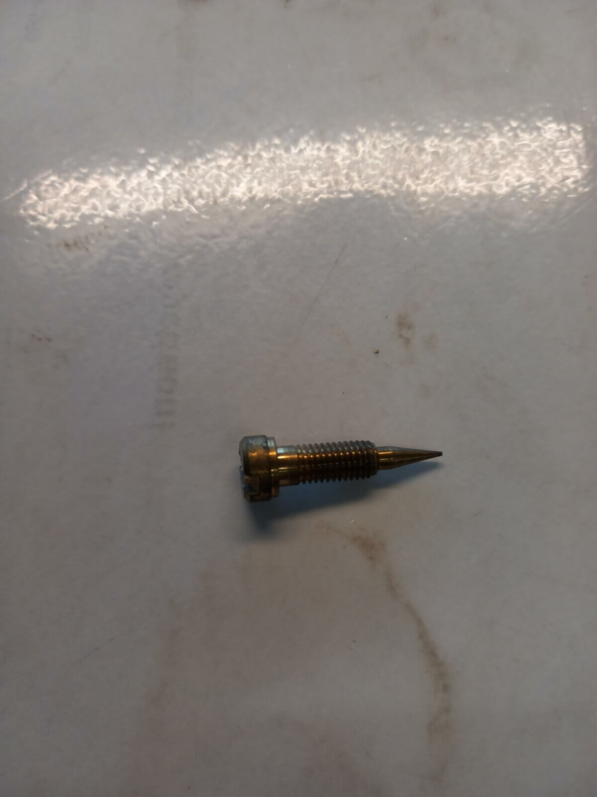 Reliant Mixture Screw - Image 1