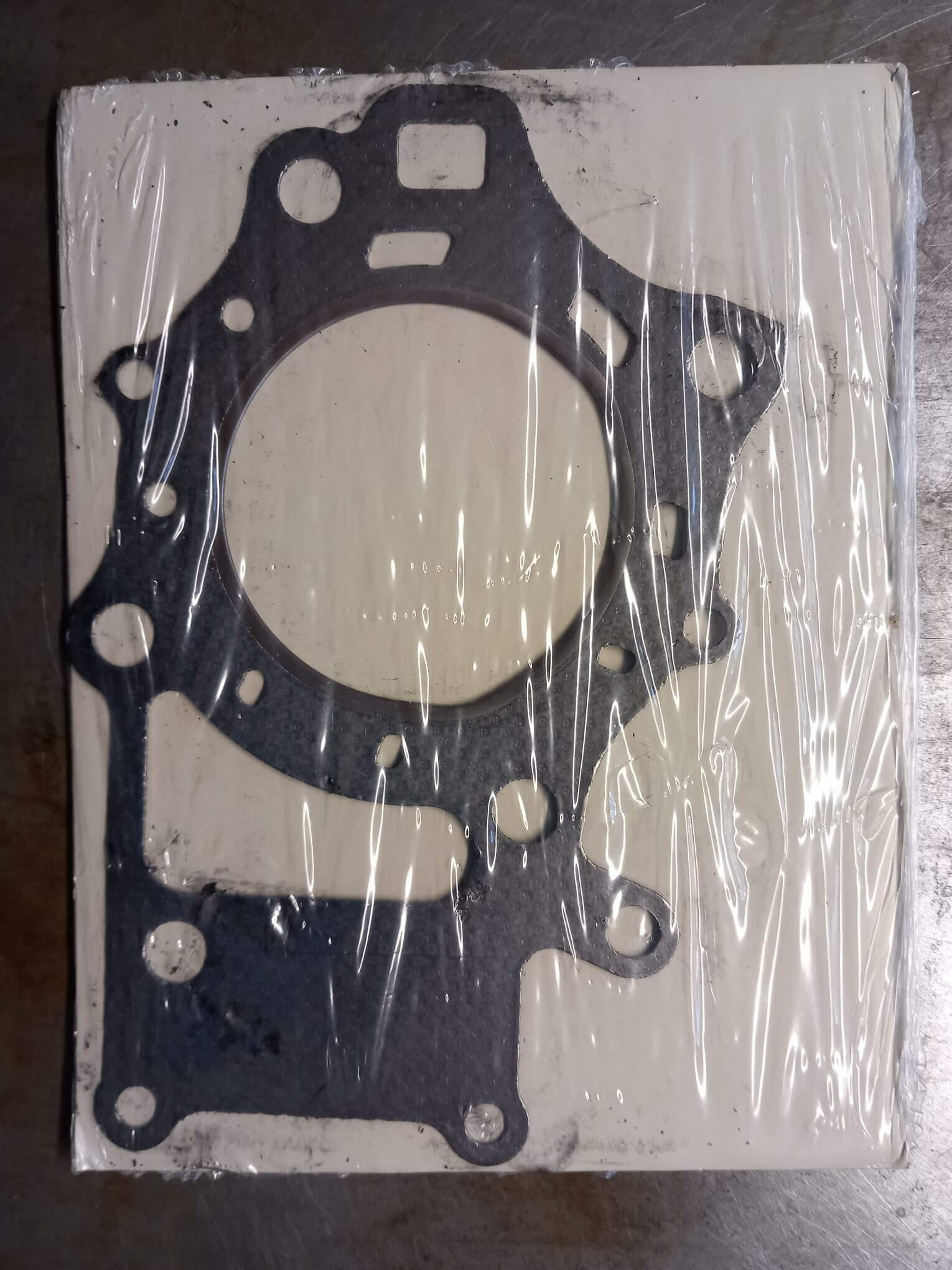 12251415034 Honda Cylinder Head Gasket - Image 1
