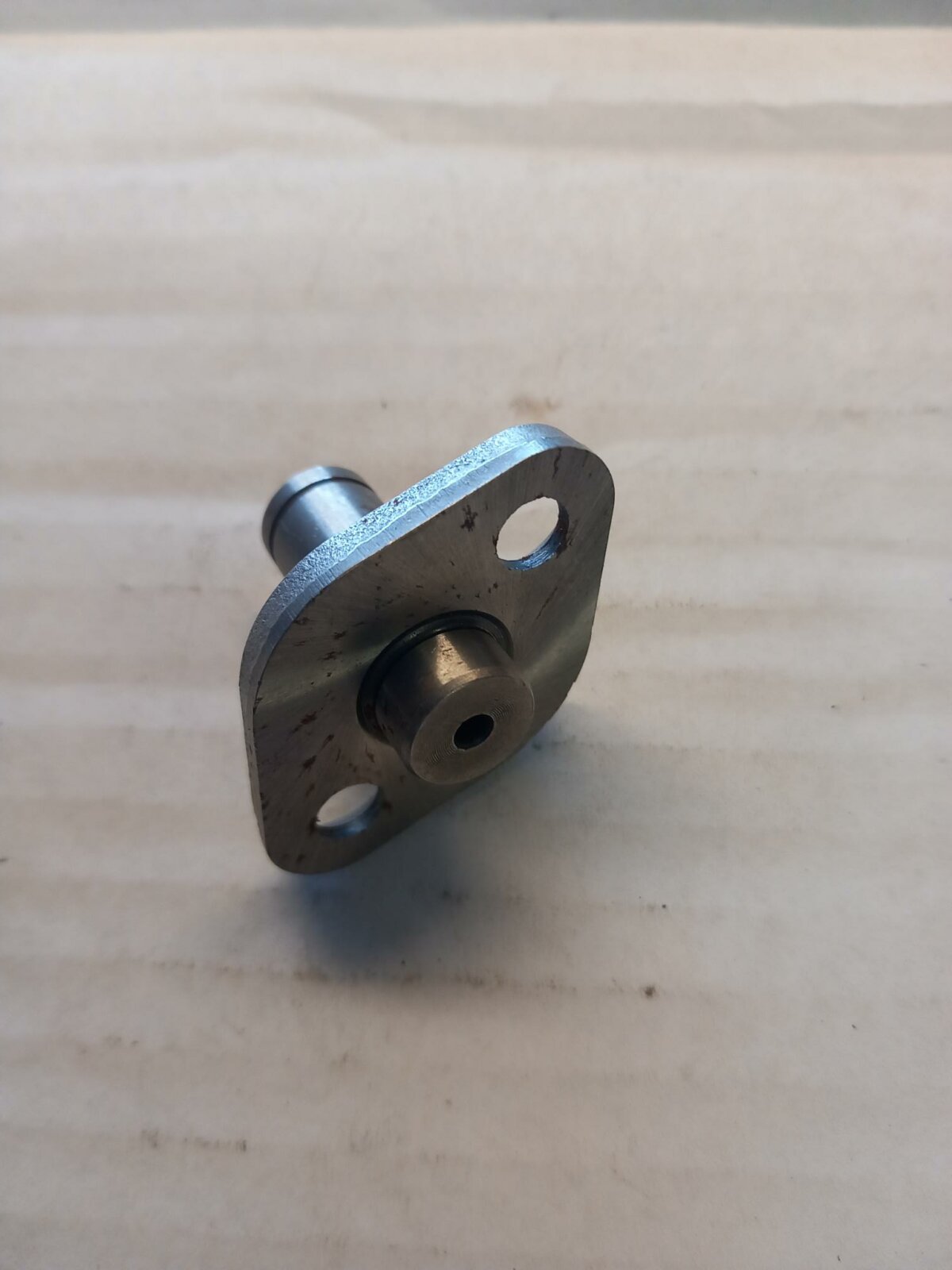 Hyosung Electric Starter Idling Gear Shaft - Image 1