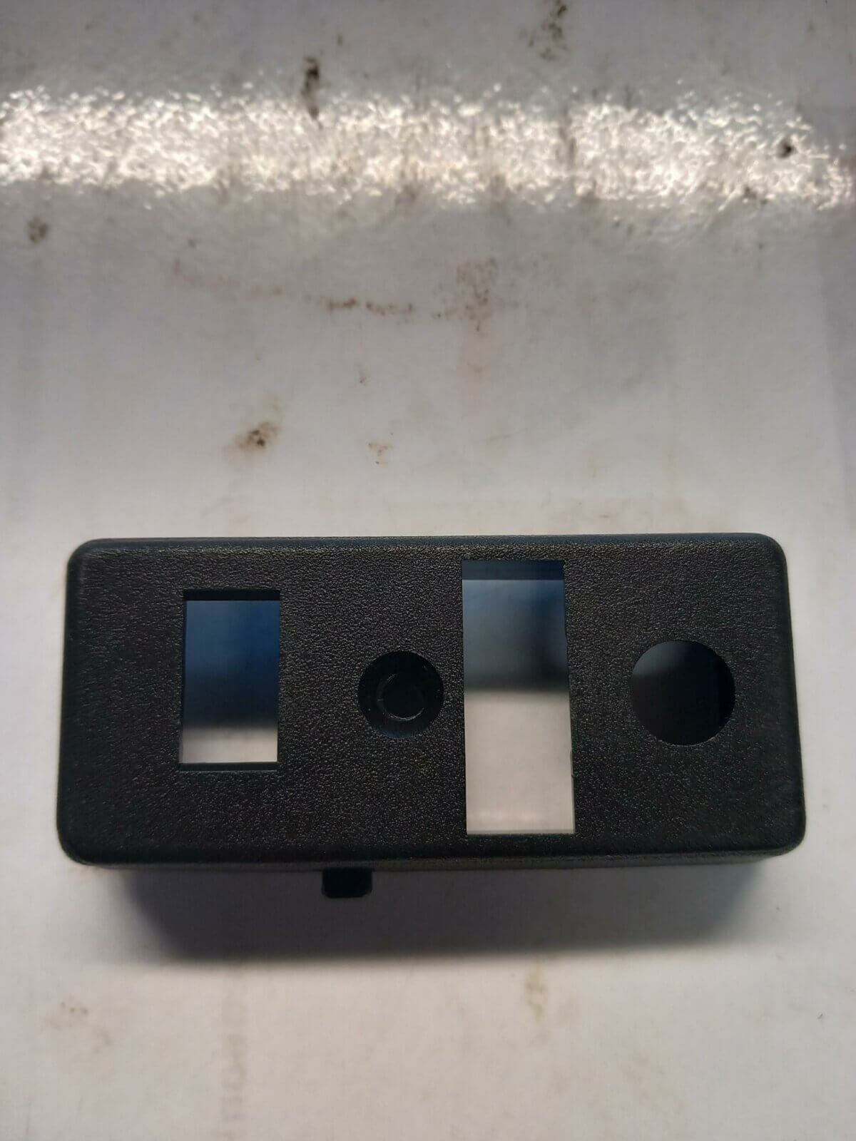 Vespa Switch Cover - Image 1