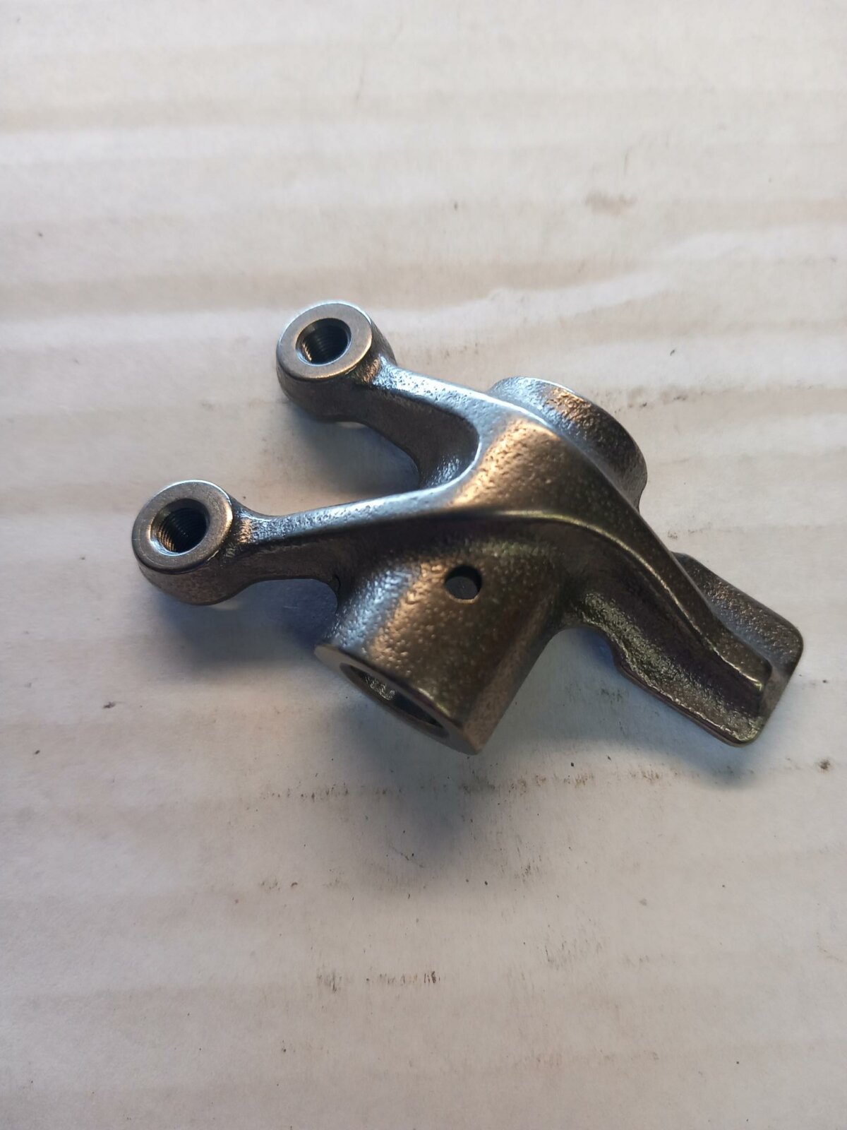 Hyosung Exhaust Rocker Arm - Image 1