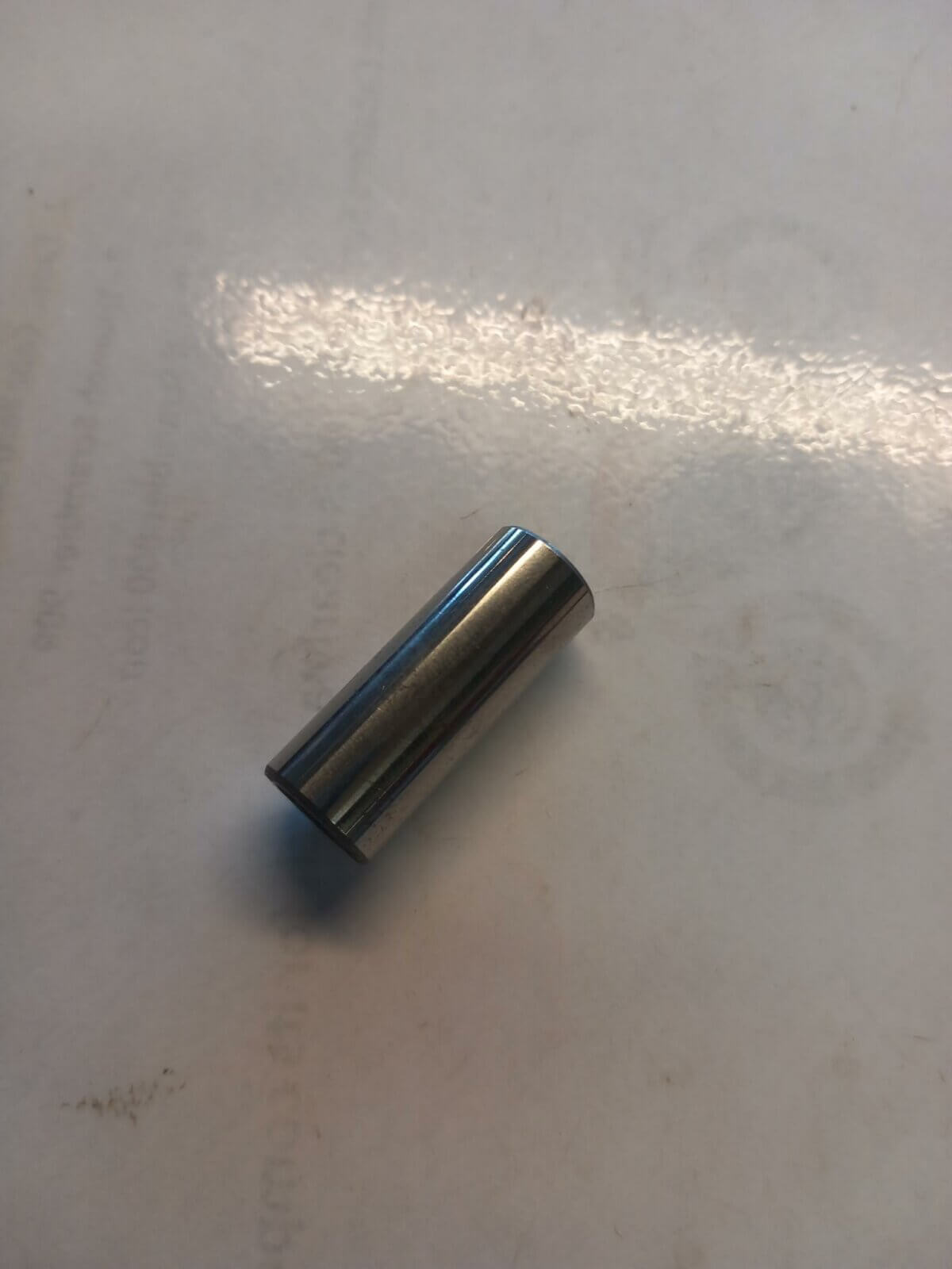 Vespa Gudgeon Pin - Image 1