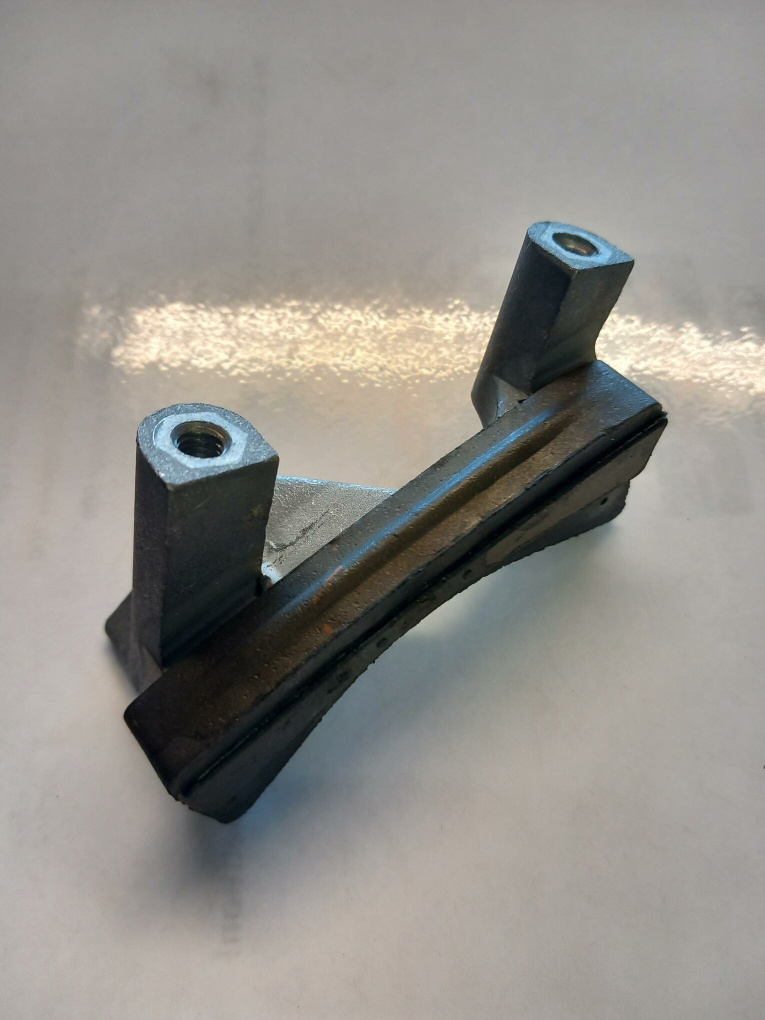 13430-413-000 Honda Balance Chain Slipper - Image 1