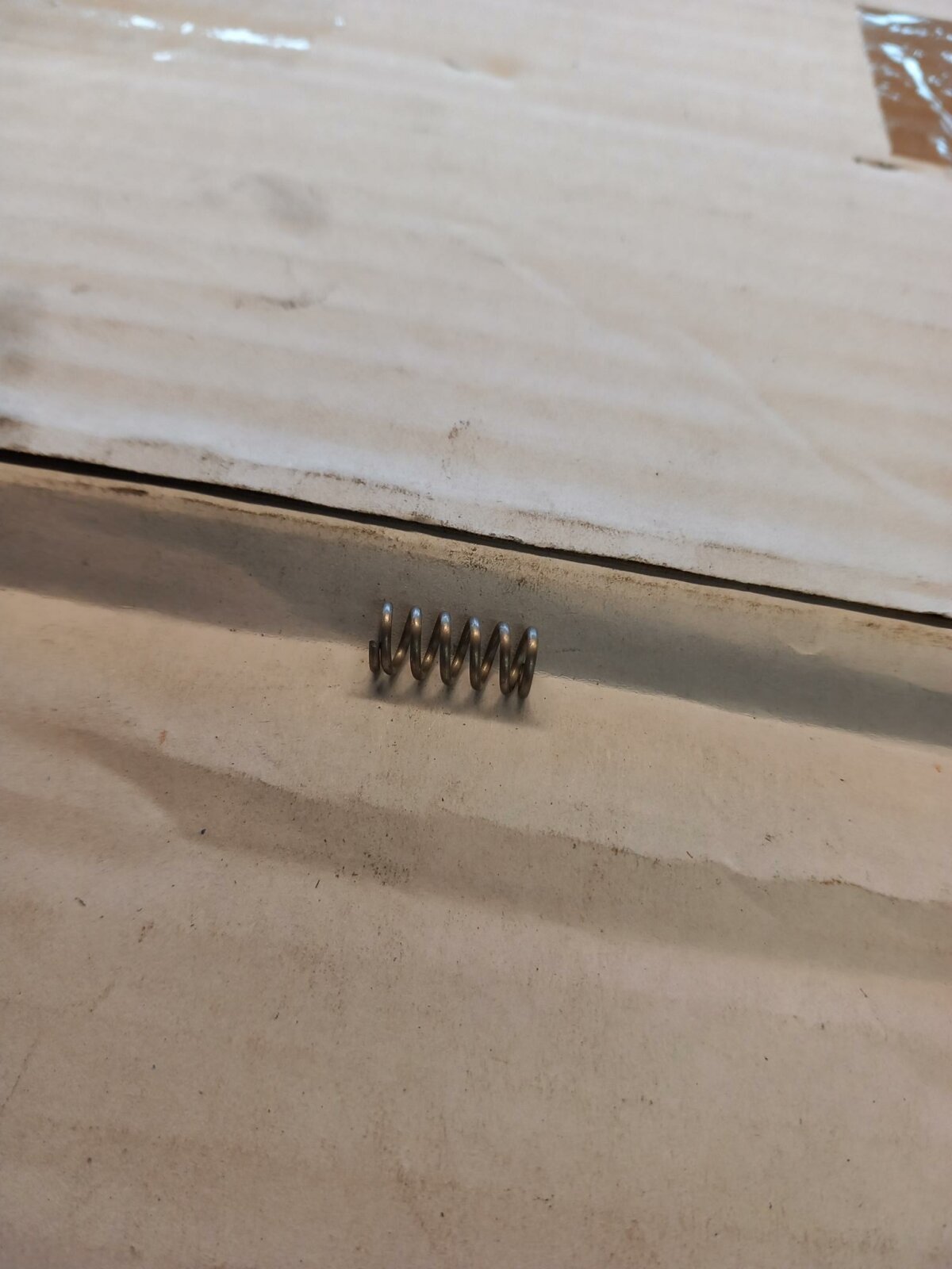 Hyosung Accelerator Pump Arm A Spring - Image 1