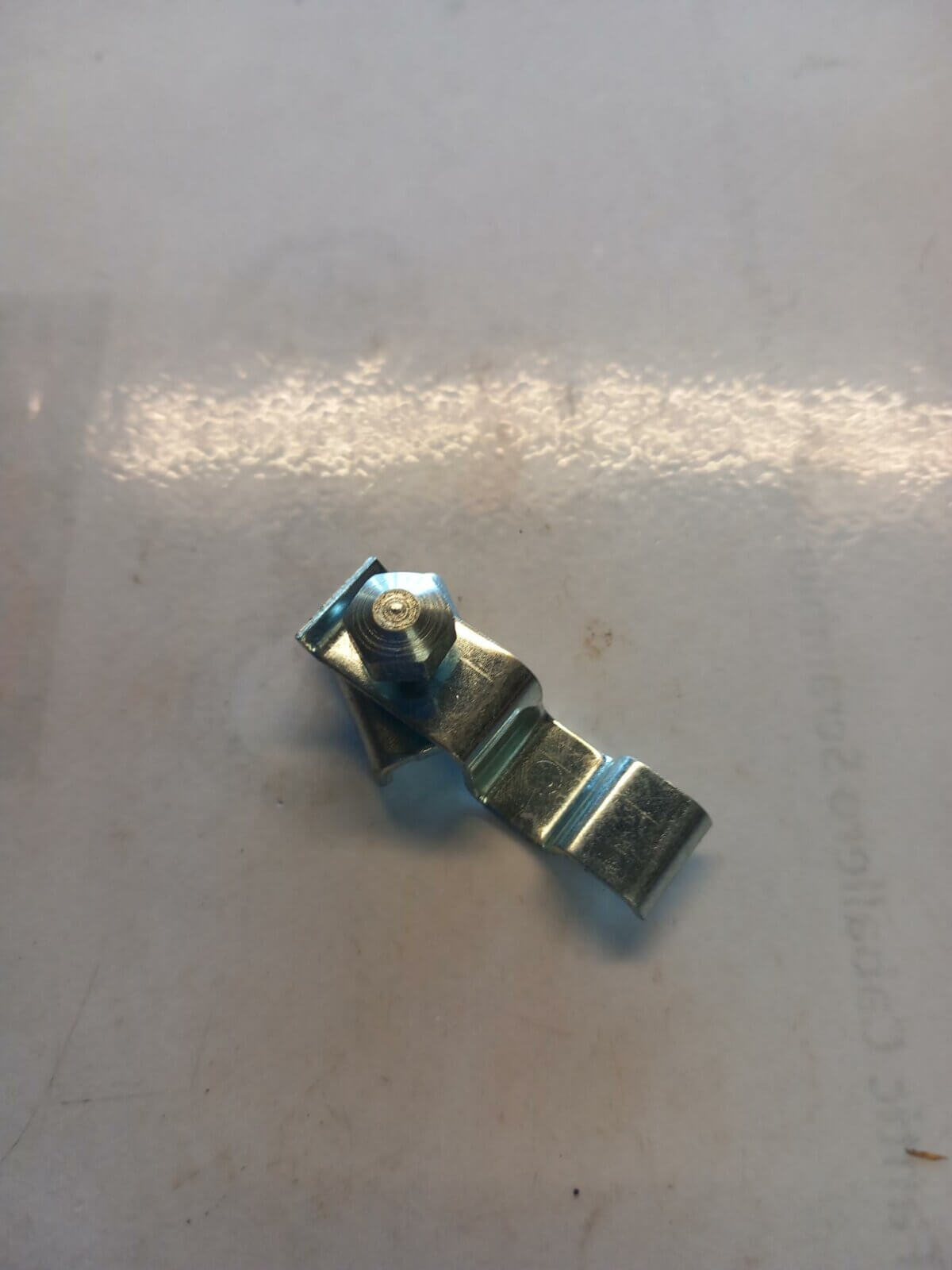 Vespa Headlamp Clip - Image 1