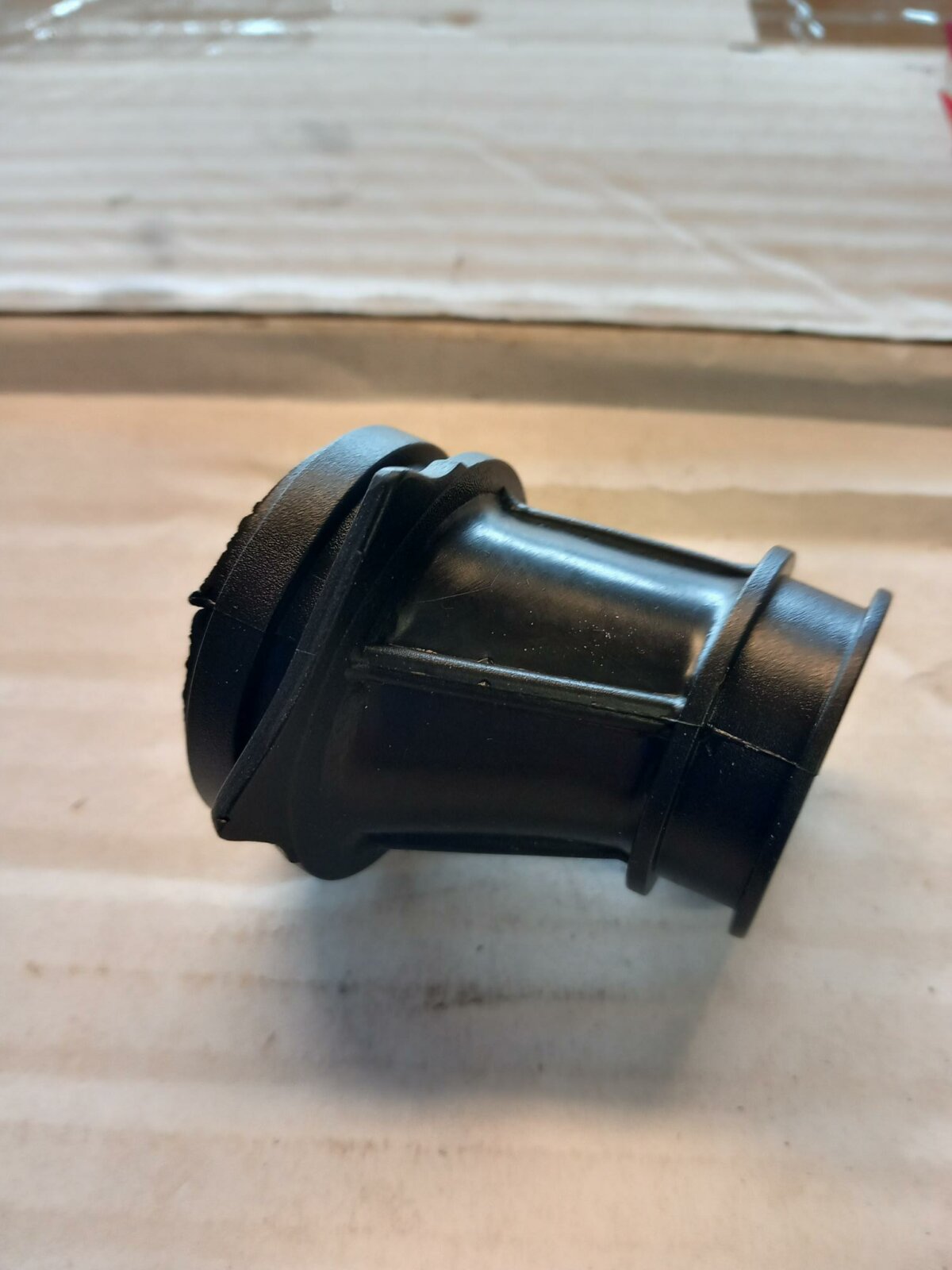 Hyosung Air Filter Outlet Tube - Image 1