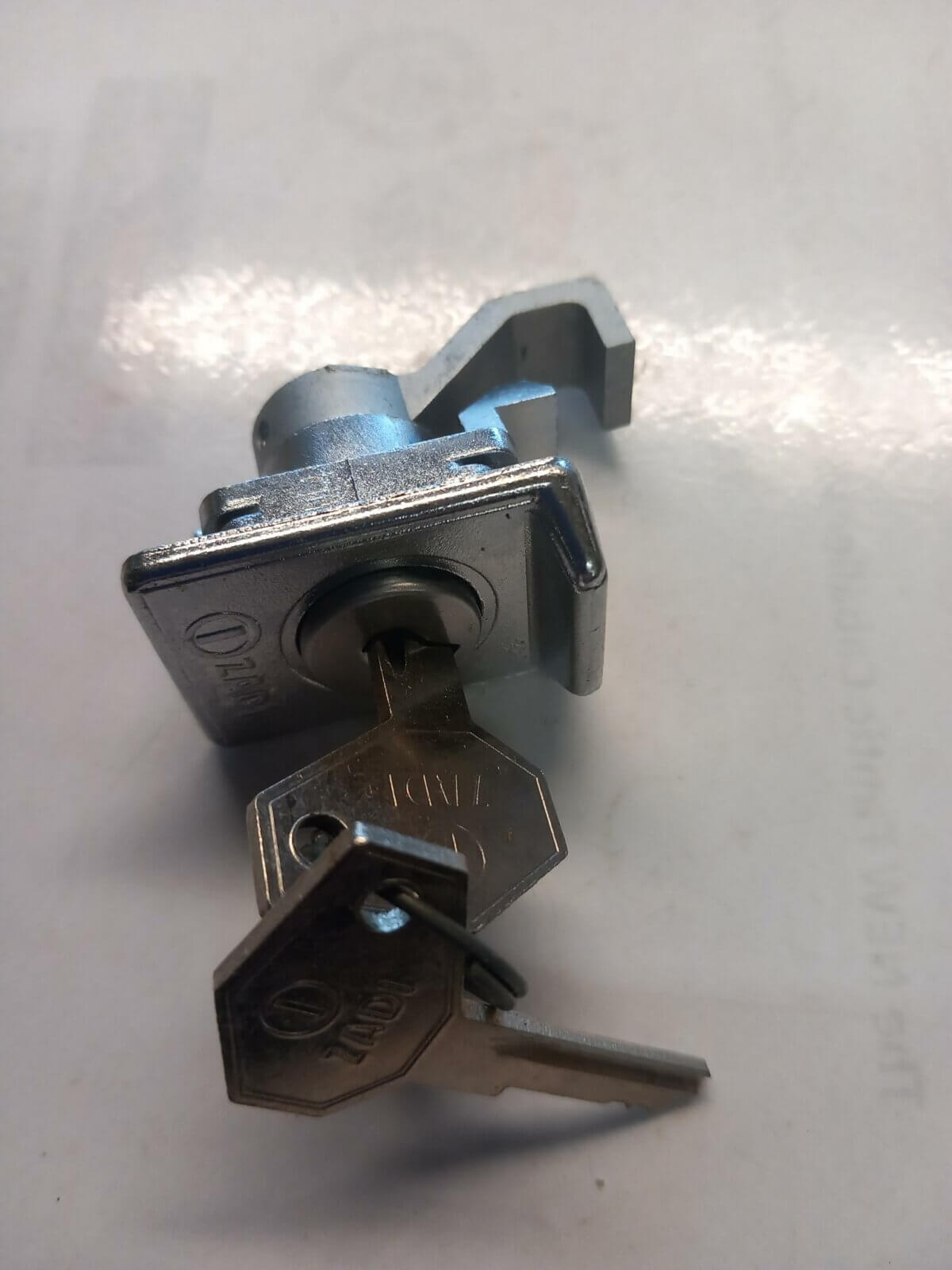 Vespa Glove Box Lock - Image 1