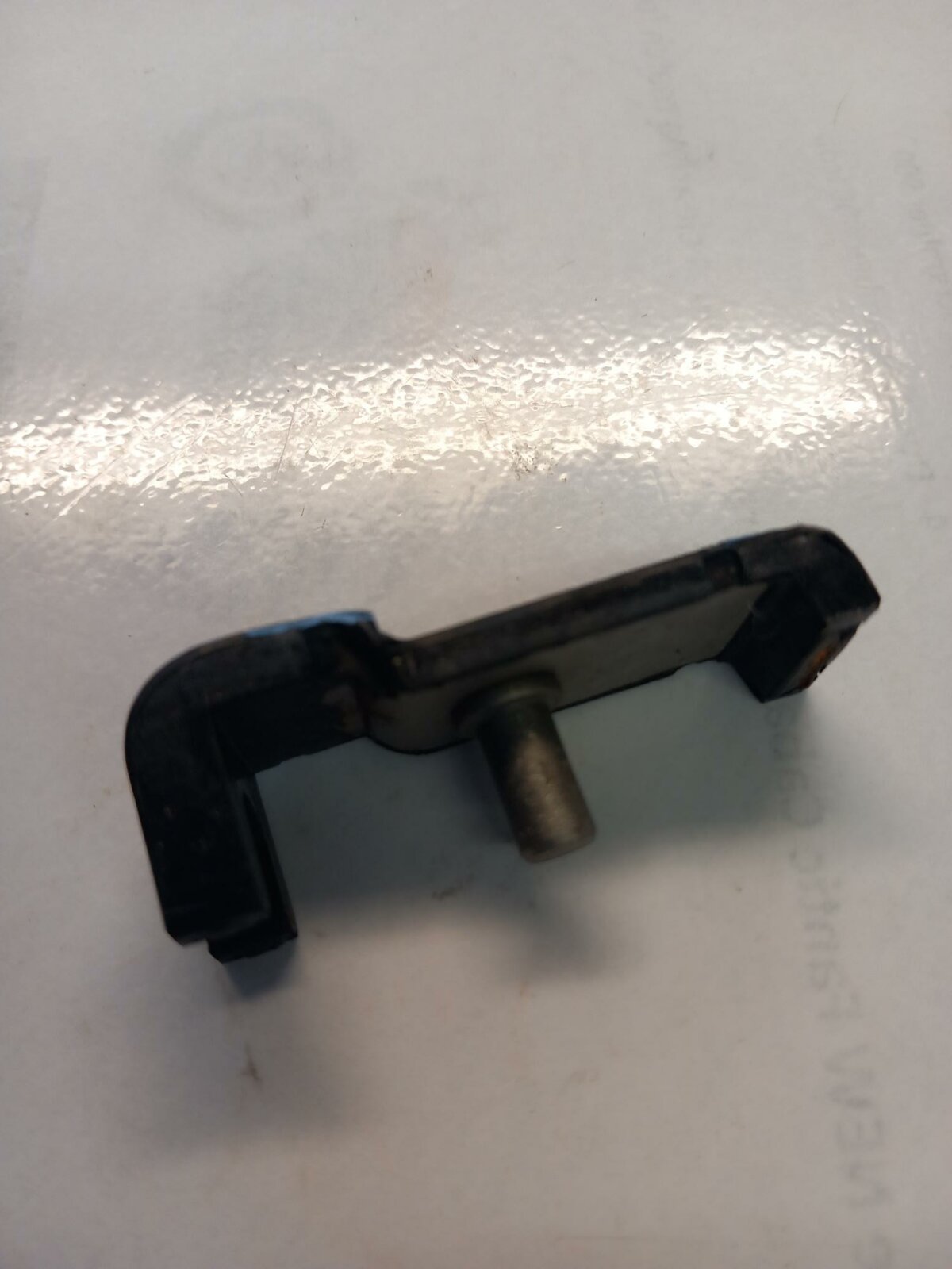 Honda Tensioner Hinge - Image 1