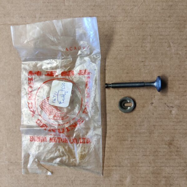 Honda inlet valve - PC50