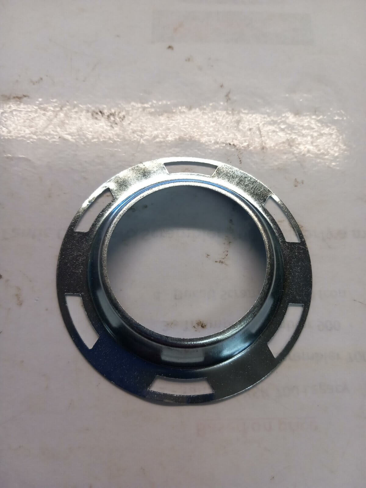 Vespa Oil Pressure Cover Plate - Image 1