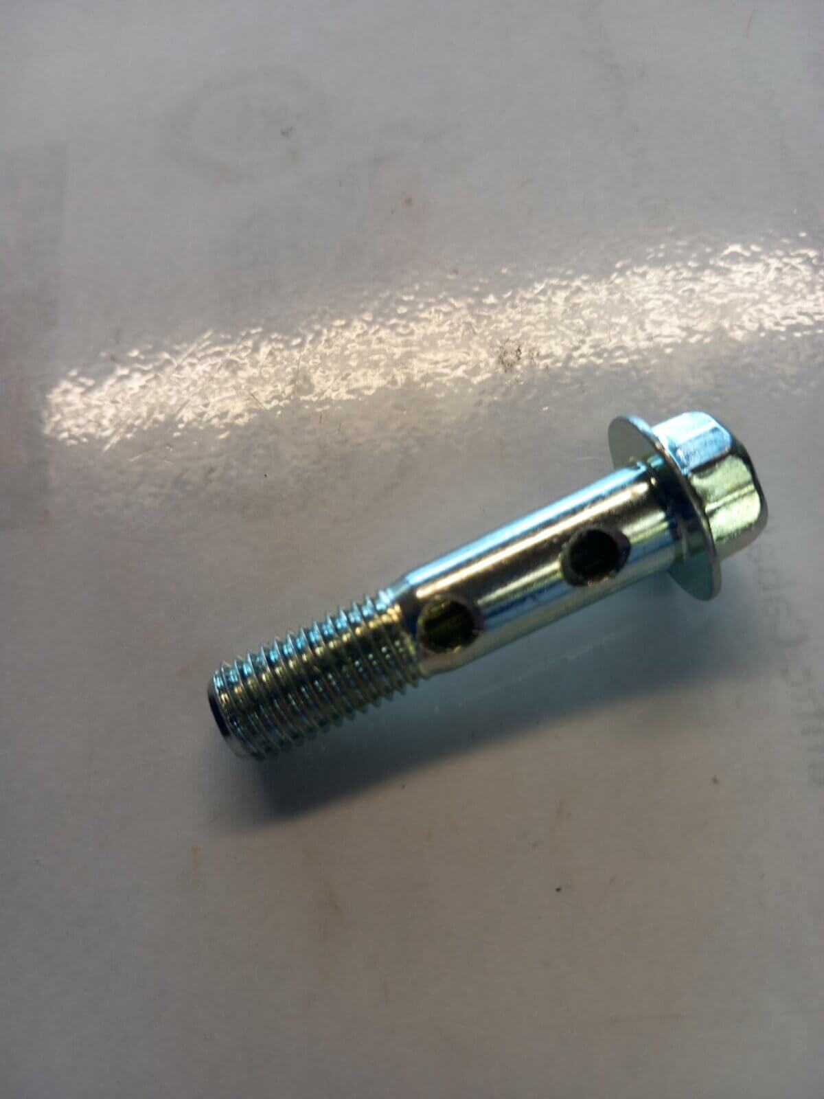Hyosung Oil Pipe Union Bolt - Image 1