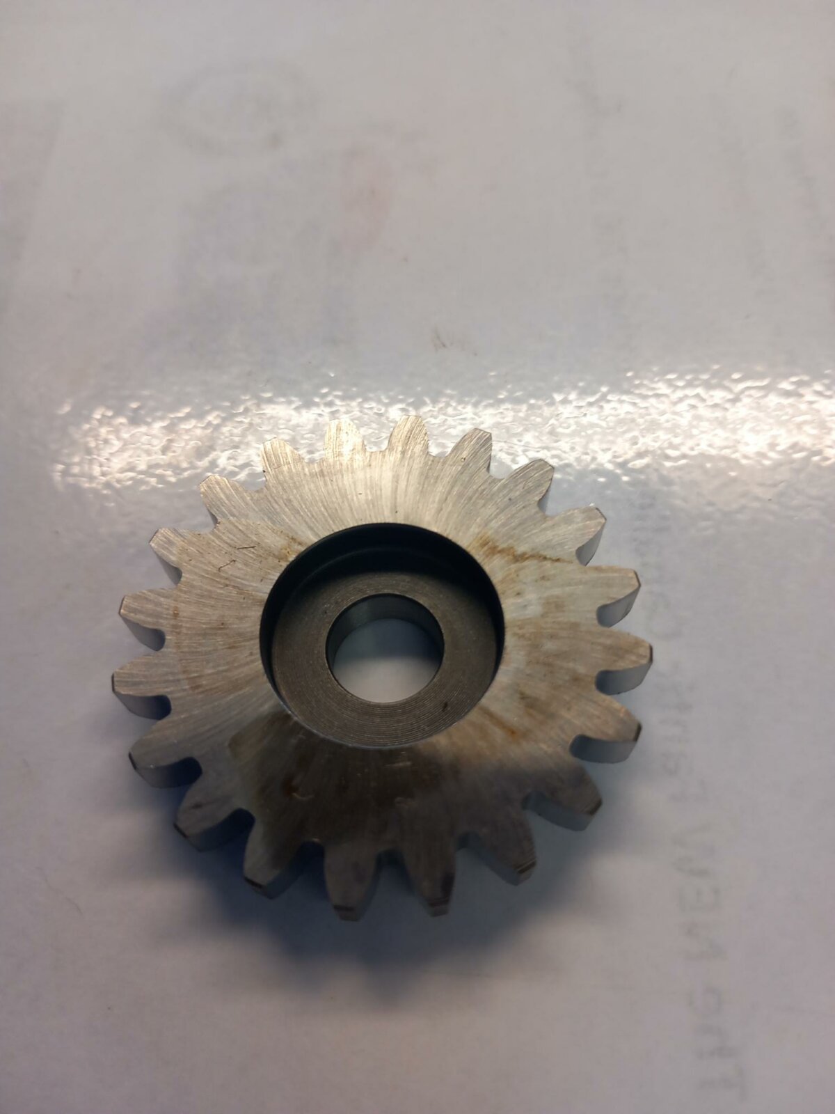 Hyosung Oil Pump Idle Gear - Image 1