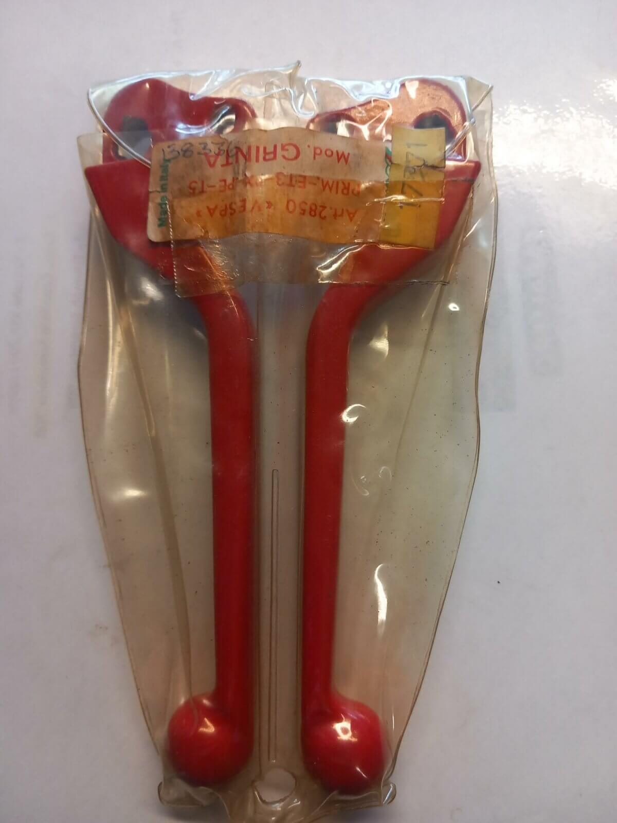 Vespa Lever Pair Red - Image 1
