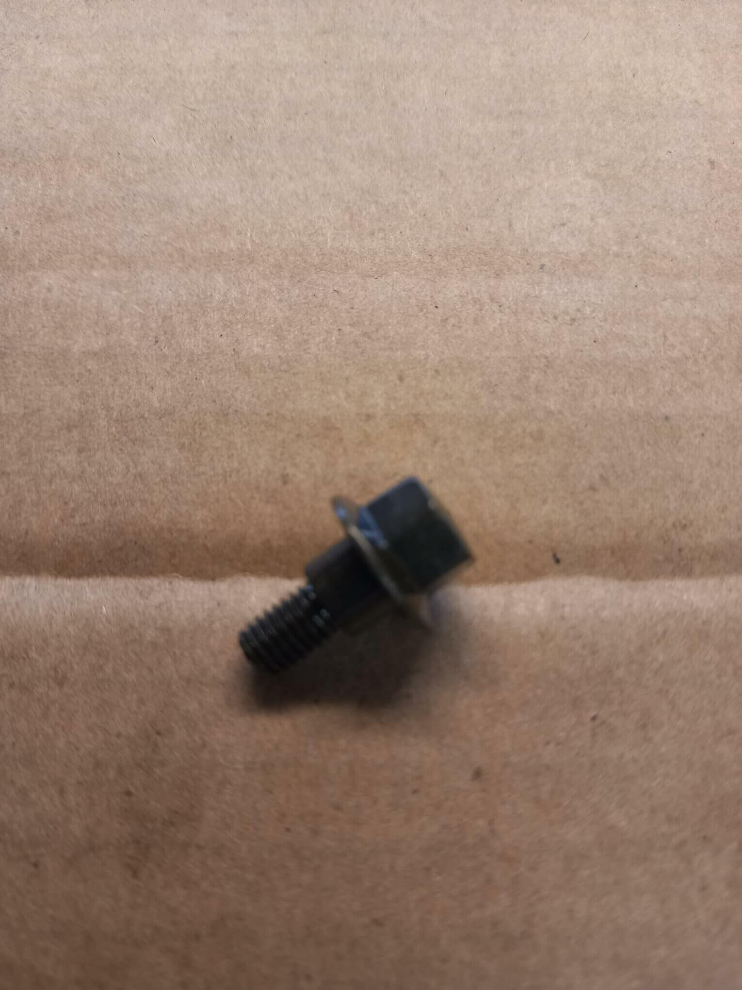 90112mn4000 Honda Special Bolt 5mm - Image 1