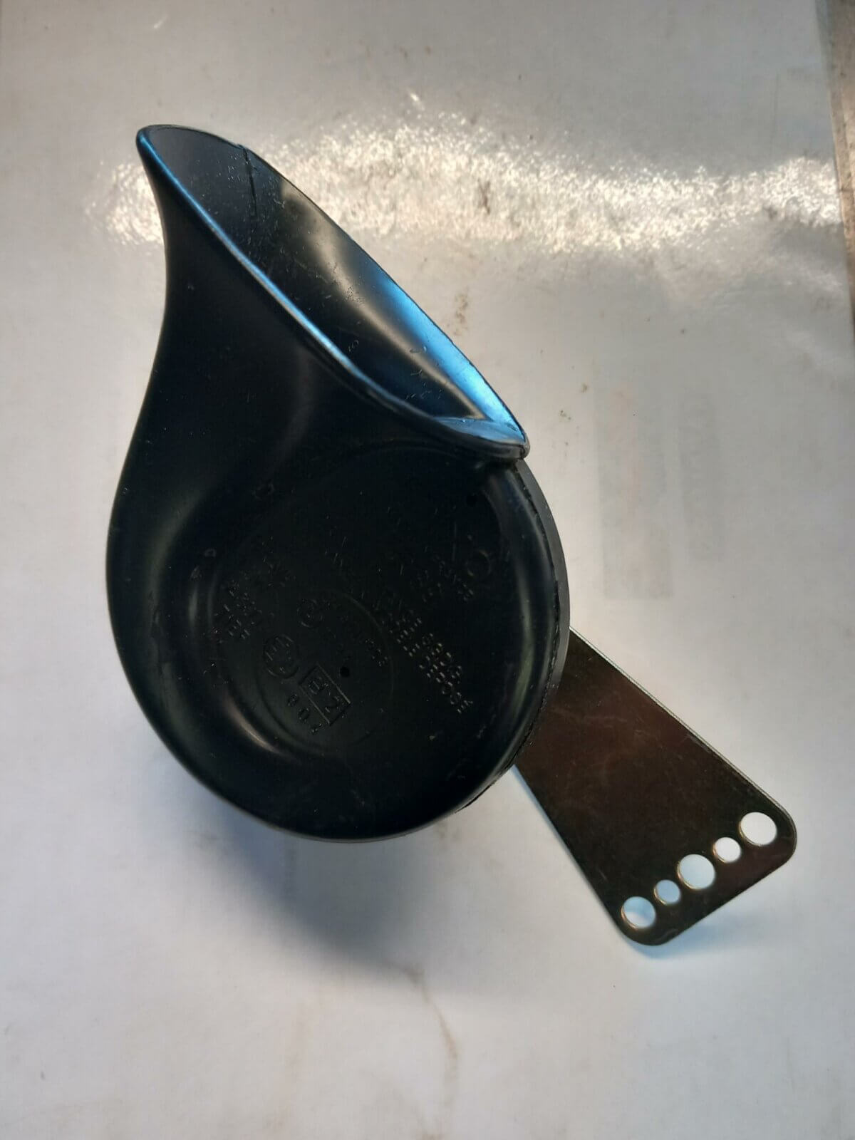 Reliant Horn - Image 1