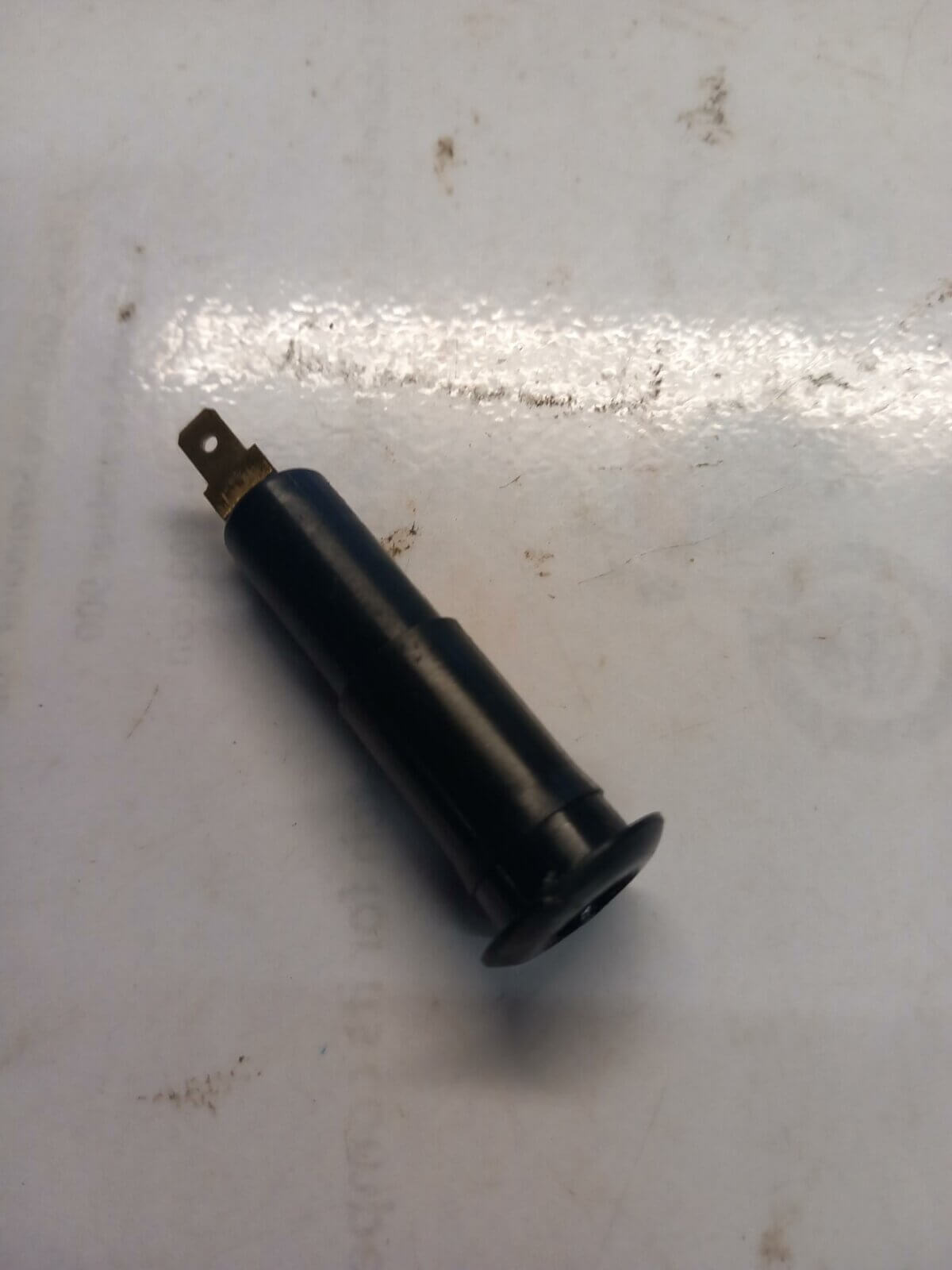 Vespa Side Panel Bush - Image 1