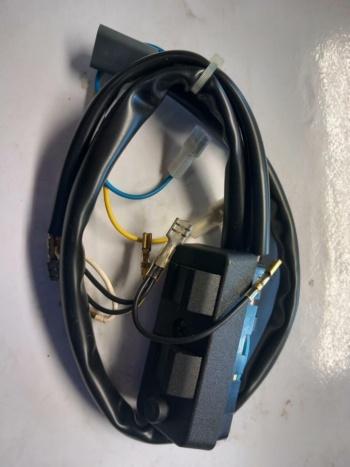 Vespa Switch - Image 1