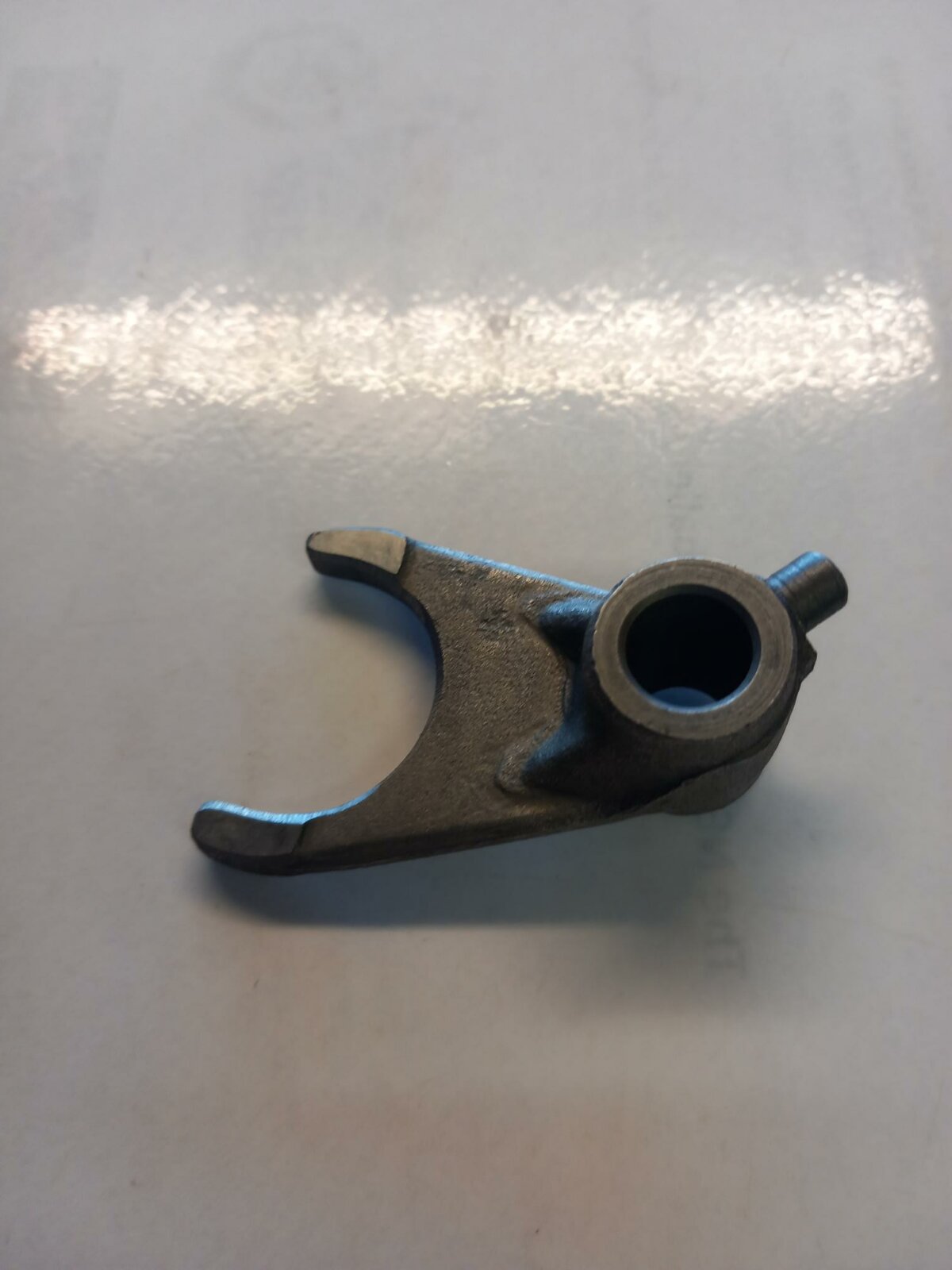 Hyosung Gear Shift Fork No2 - Image 1