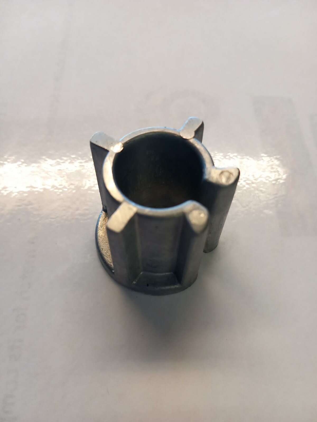 Hyosung Kick Starter Shaft Guide - Image 1