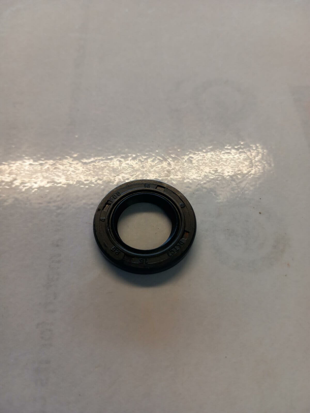 Hyosung Oil Seal 15x25x4 - Image 1