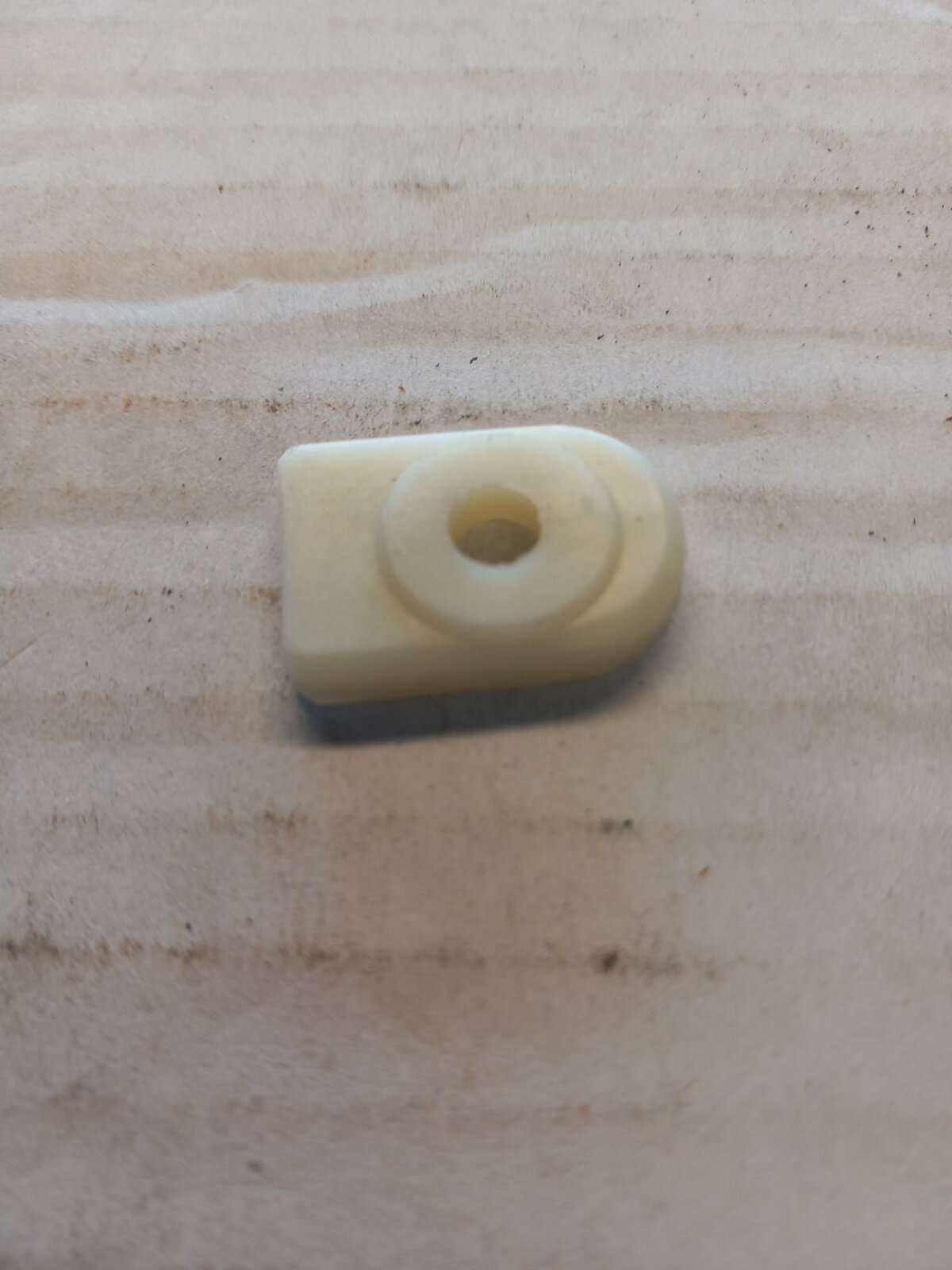 Hyosung Starter Motor Brush Bolt Insulation - Image 1