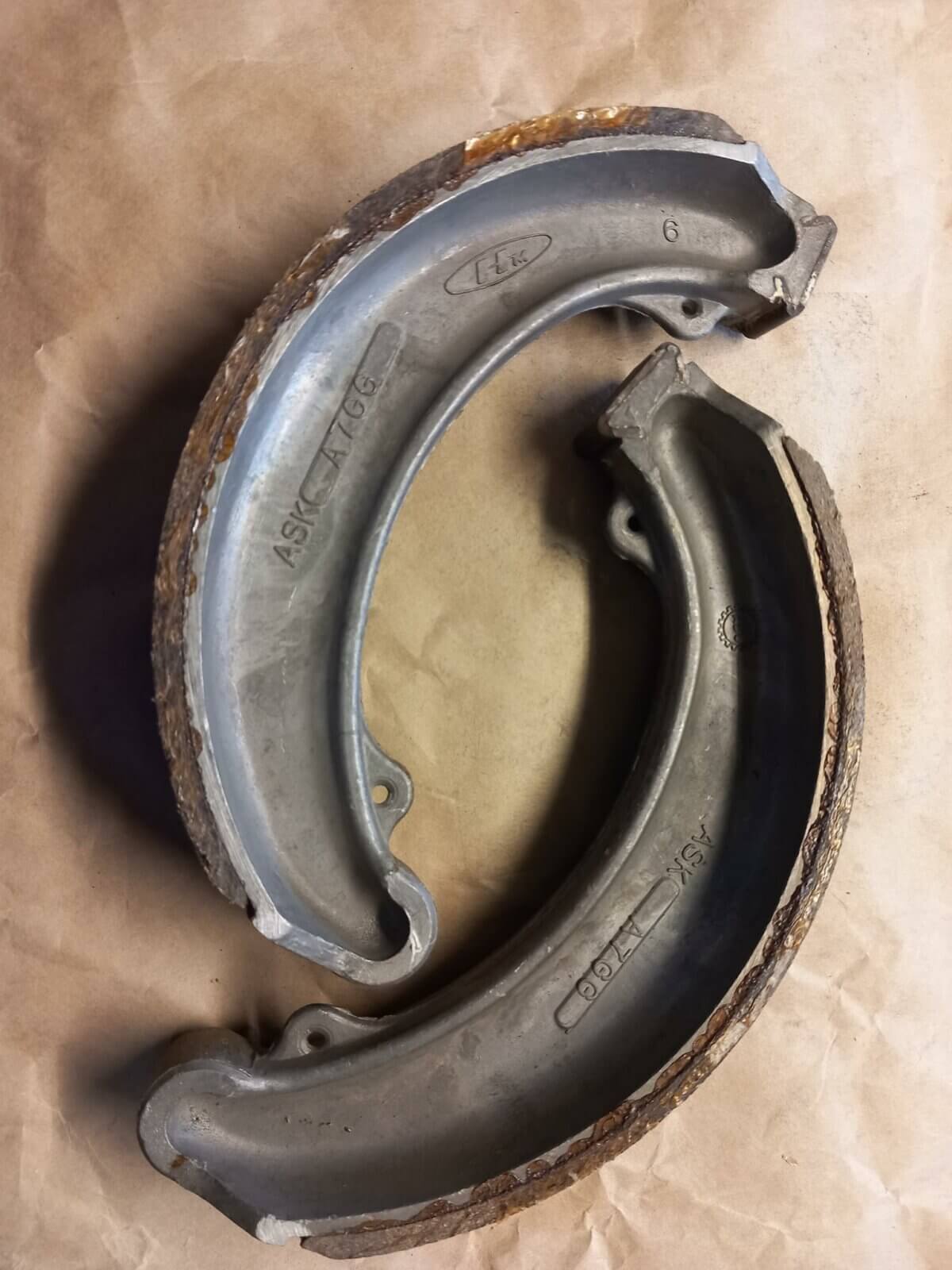 Honda Brake Shoes - Image 1