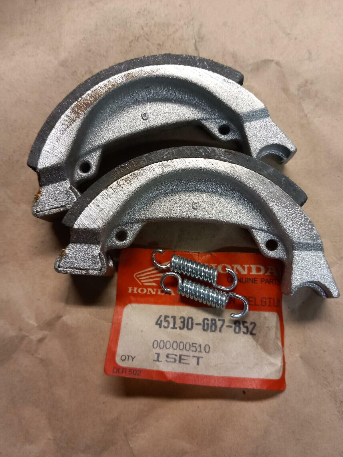 Honda Brake Shoes - Image 1