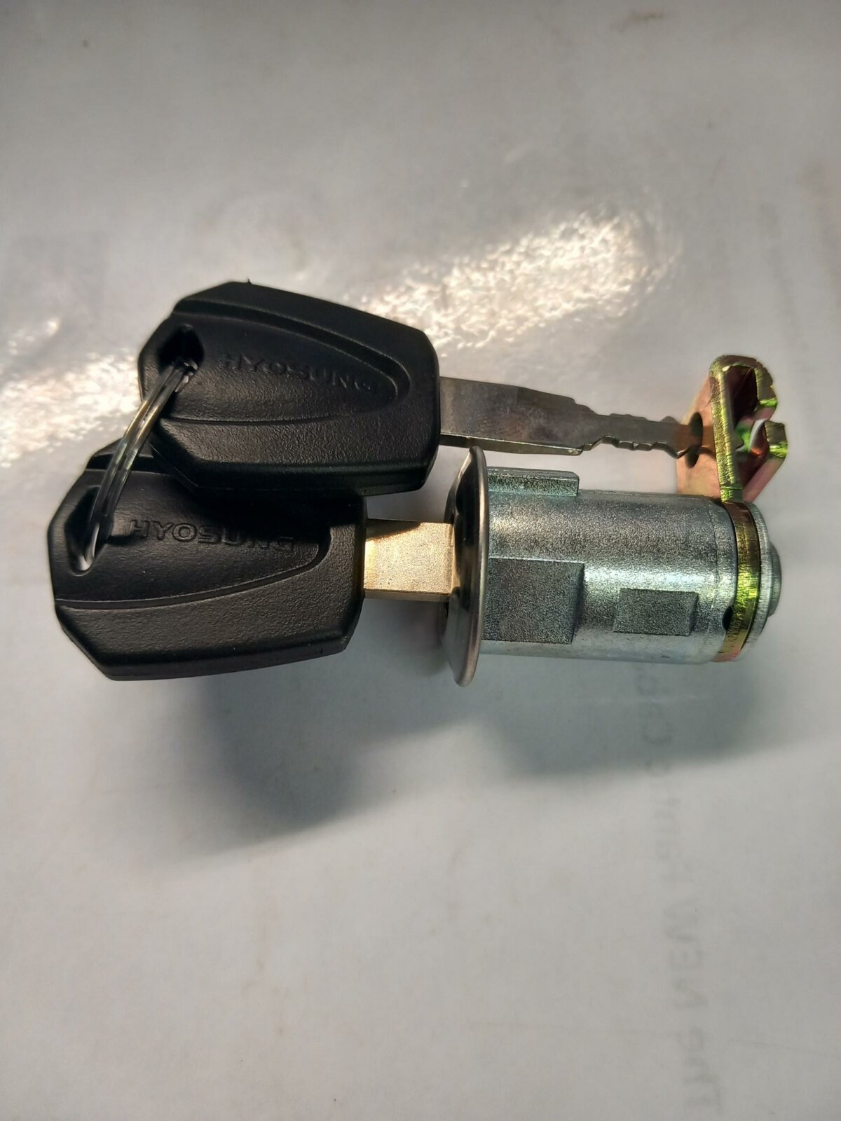 Hyosung Seat Lock Assembly - Image 1