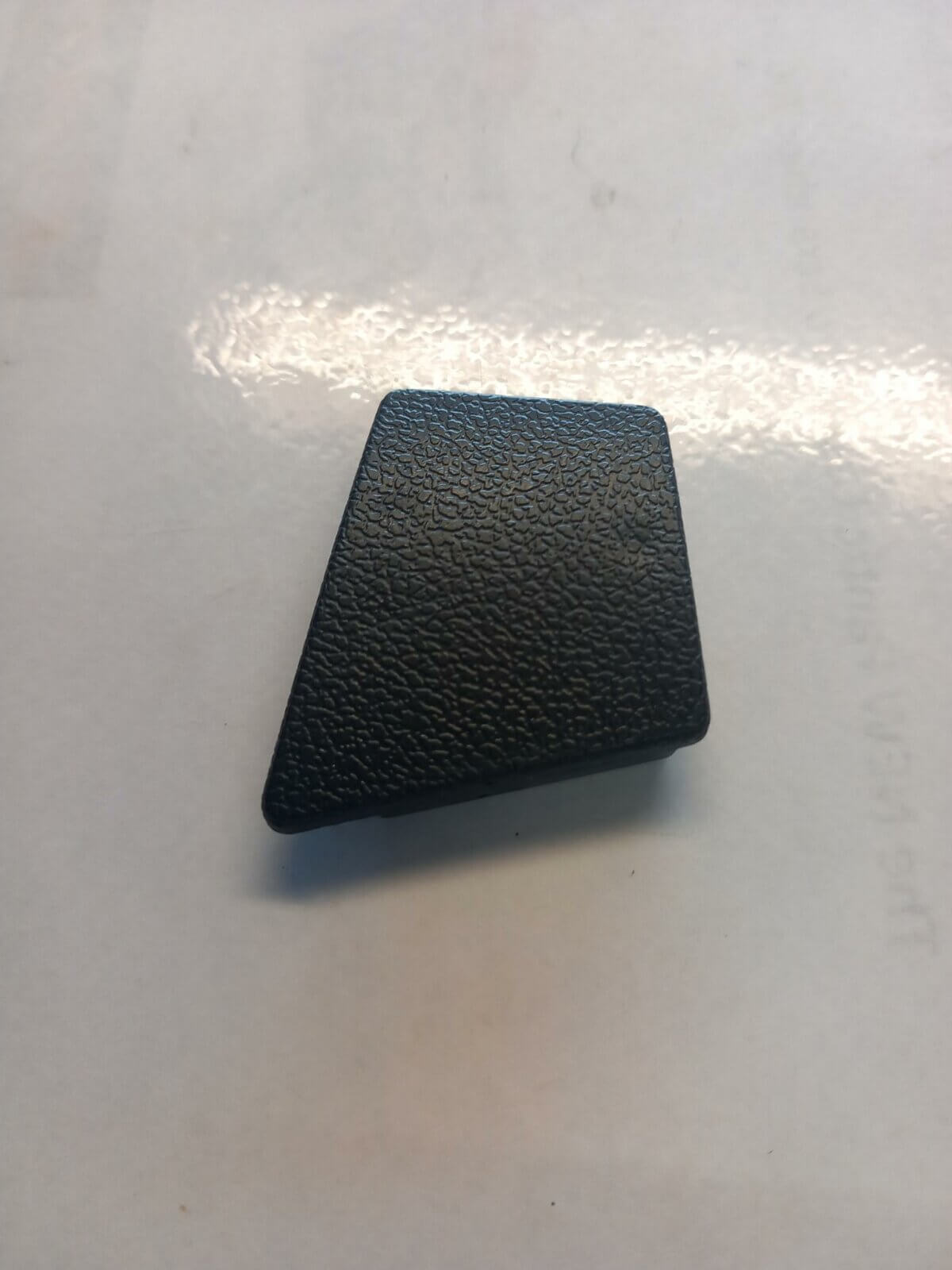 Hyosung Handlebar Rear Cover Cap - Image 1