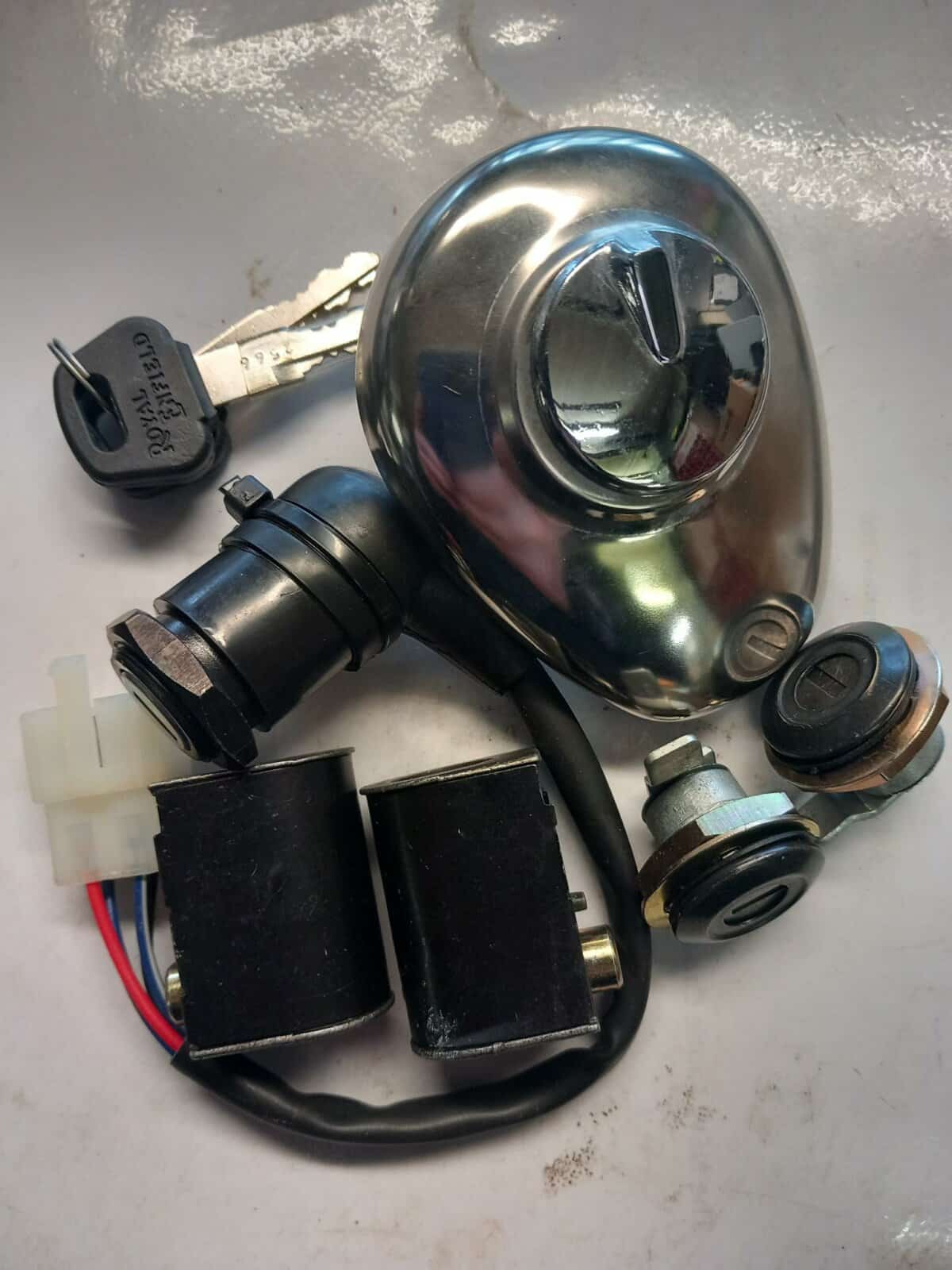 Royal Enfield Lock Set - Image 1