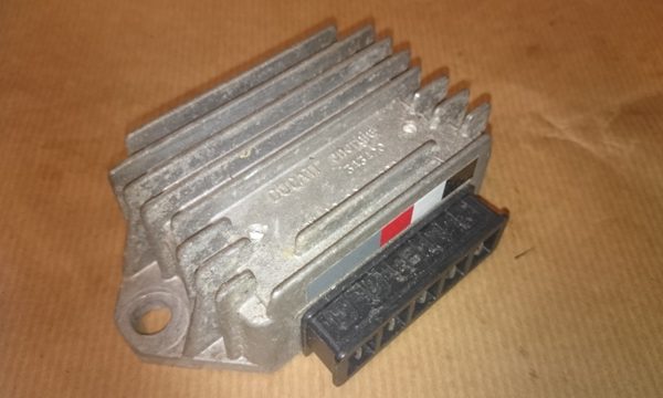 Piaggio Regulator