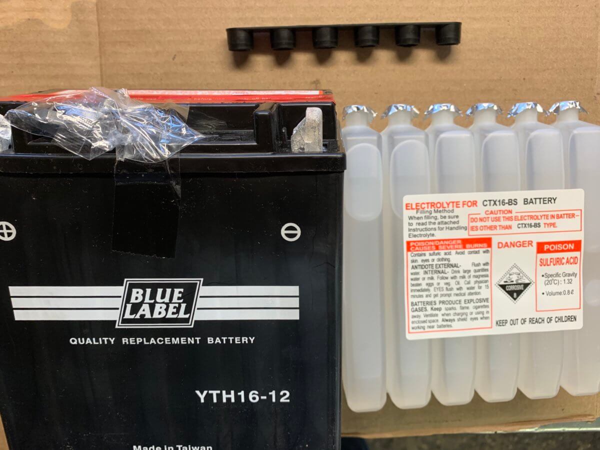 Battery YTH16-12 - Image 1