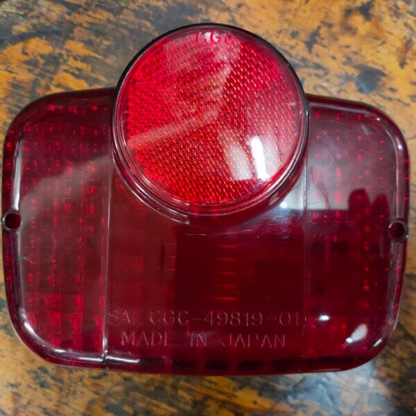 Suzuki Lens, Rear Combination Lamp