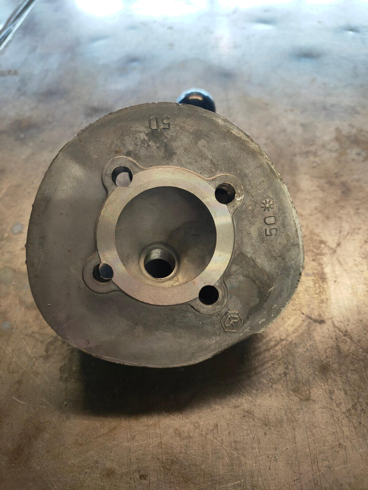 Piaggio Ape 50 cylinder head - Image 2