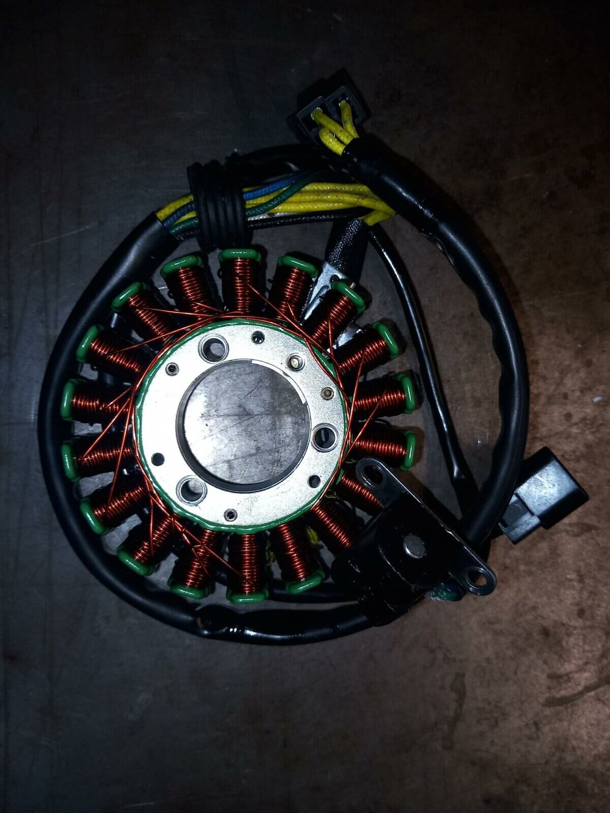 Suzuki DRZ400 Stator (Pattern) - Image 1