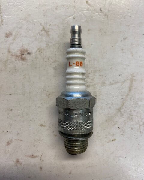 Champion spark plug L-86