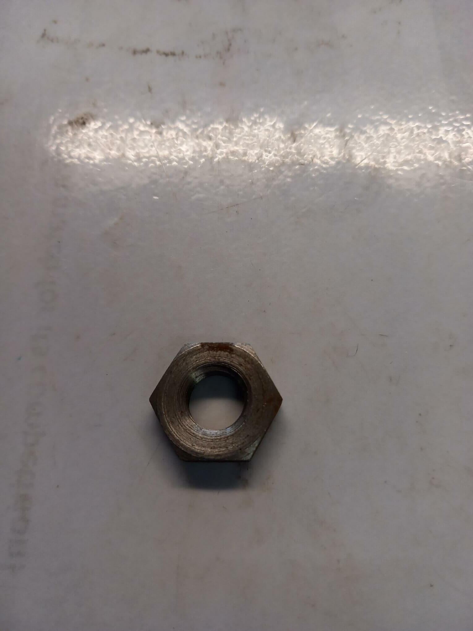 s1508 Vespa Nut - Image 1