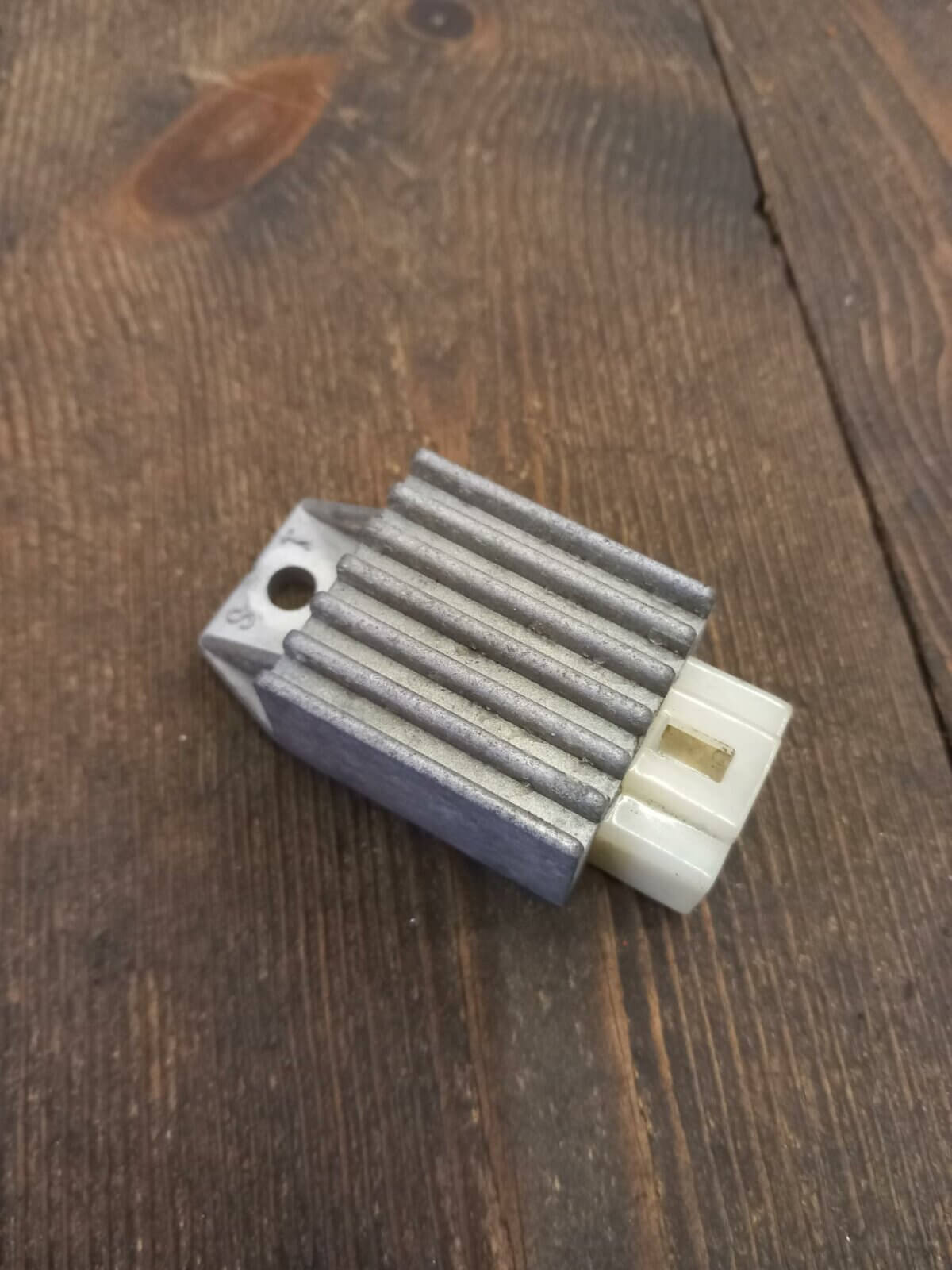 Sym Regulator / Rectifier - Image 1